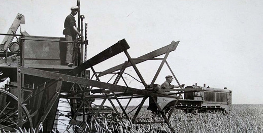 Первые комбайны Ростсельмаш